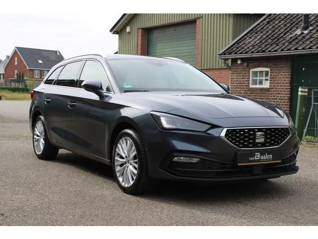 SEAT Leon Sportstourer 1.4 TSI eHybrid PHEV EXCELLENCE SOh 99,2% NAVI ECC TREKHAAK LED 59000KM!!!