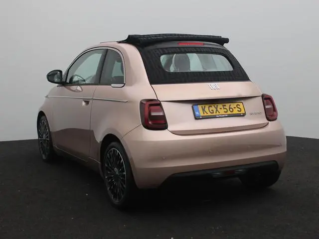 Fiat 500 1.0 Hybrid La Prima | Demo | Beschikbaar per 1-8-2026 |