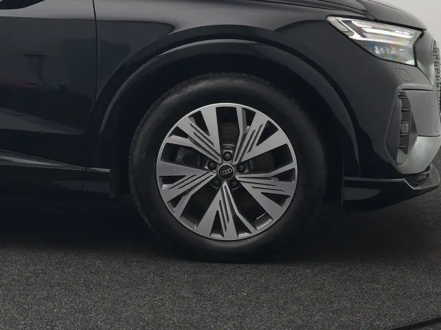 Audi Q4 Sportback e-tron