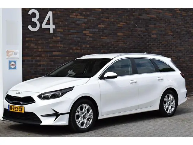 Kia Ceed Sportswagon 1.5 T-GDi 160PK ECC LMV NAVI CRUISE PDC