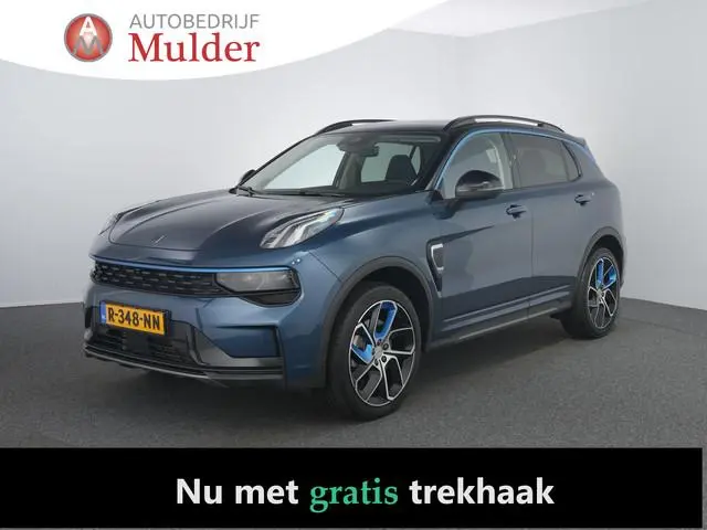 Lynk & Co 01