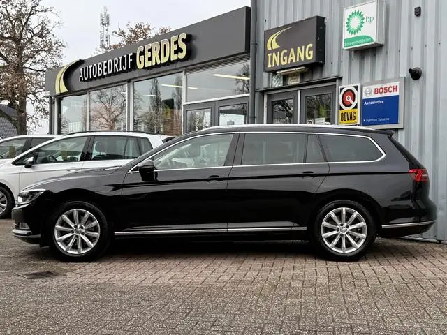 Volkswagen Passat Variant. 1.5 TSI Highline  Business R | VIRTUAL | TOPSTAAT | CAMERA | NAVI |