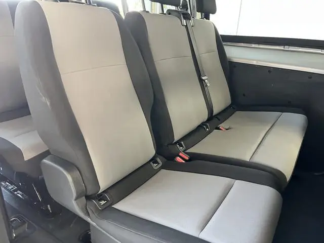 Peugeot Traveller