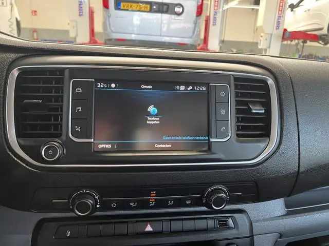 Peugeot Traveller