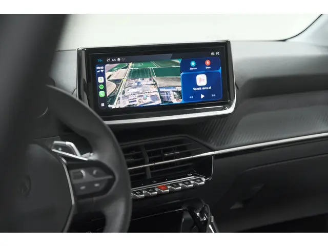Peugeot 208 Hybrid 100 e-DCS6 Allure | Camera | Navigatie | Apple Carplay | Parkeersensoren