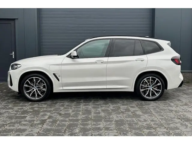 BMW X3 xDrive30e M-Sport PANO ACC TREKHAAK 29504KM!