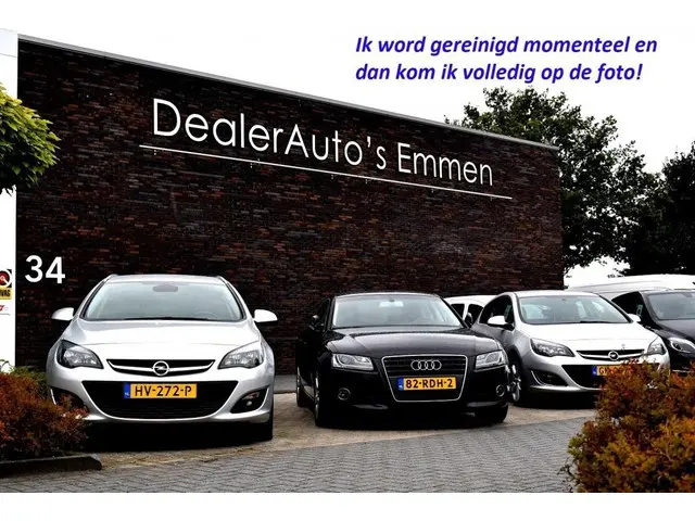 Fiat 500 1.0 Hybrid LMV PANODAK AIRCO CRUISE