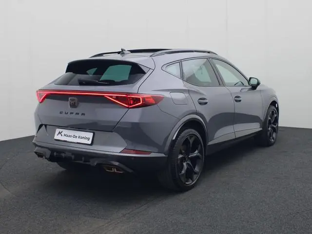 CUPRA Formentor 1.4e-Hybrid 180kW/245PK VZ DSG · Panoramadak · Camera + Parkeersensoren · Apple/Andr...