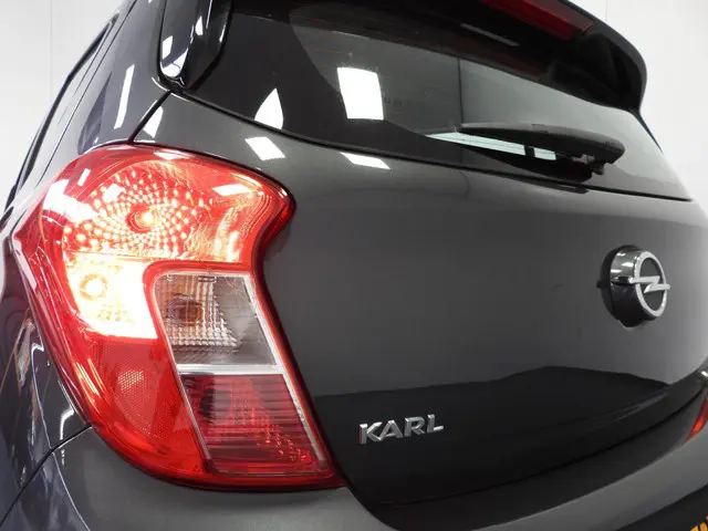 Opel KARL