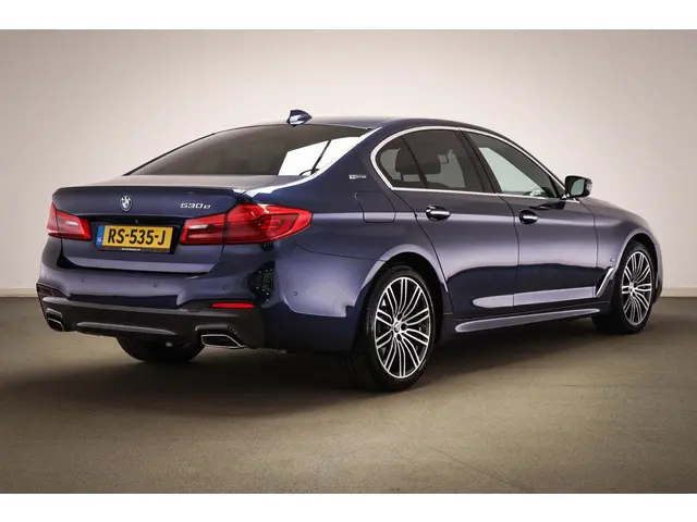 BMW 5-serie 530e iPerformance M-Sport High Executive | COMFORT ACCES / PARKING- PACK | LEDER | CAMER...