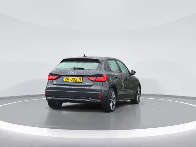 Audi A1 Sportback 30 TFSI epic |VIRTUAL COCKPIT|CRUISE|AIRCO|APPLE CARPLAY/ANDROID AUTO|ORIG. NL|NAP...