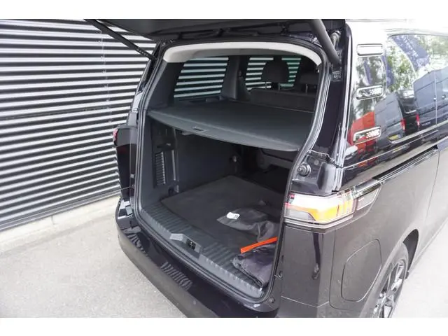 Volkswagen ID. Buzz Pro 86 kWh 487km WLTP LWB 5 persoons Lang Apple Carplay 360° Camera IQ Light