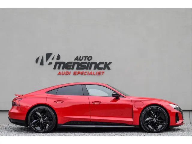 Audi e-tron GT Quattro / RS Design Interieur/ B&O/ Panoramadak/ Luchtvering