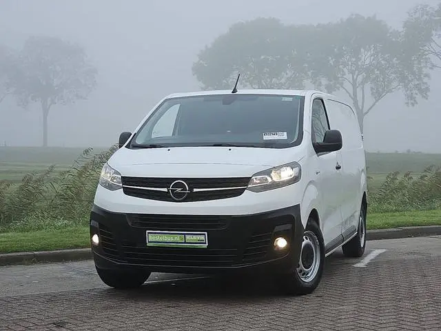 OPEL VIVARO 1.5 L2 3-Zits/Leer Euro6 NAP Airco Trekhaak Wp-inrichting Onderhouds-historie 1e Eigenaa...