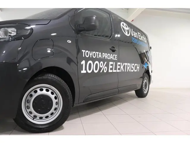 Toyota pro-ace