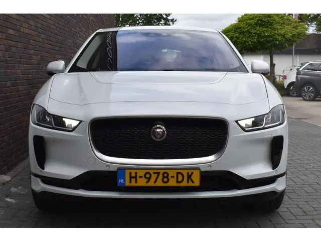 Jaguar I-PACE