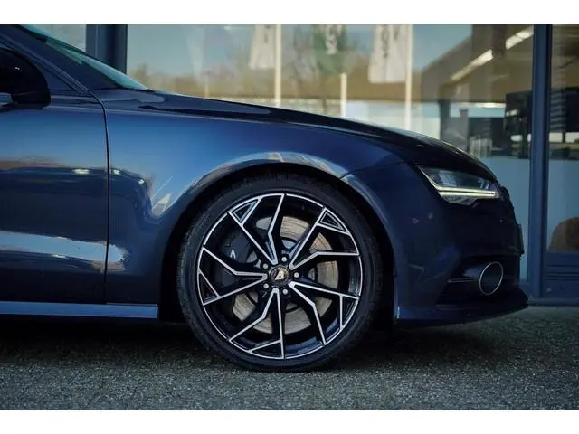 Audi S7
