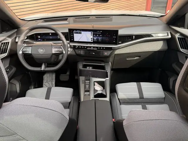 Opel Grandland Electric Business Edition 73 kWh