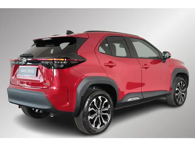 Toyota Yaris Cross 1.5 Hybrid 130 Dynamic Comfortpack ,Direct leverbaar met €2.835 voordeel !