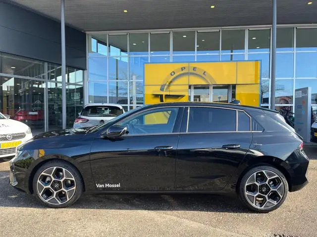 Opel Astra 1.2 Turbo Hybrid GS | 145pk | Automaat | Camera | 18" L.M. | Stoel/Stuur verwarming | DEM...