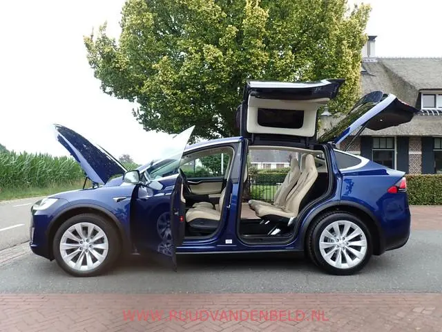 Tesla Model X