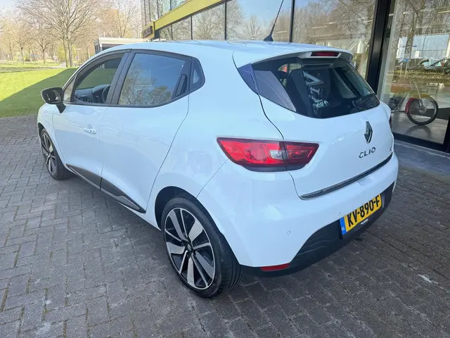 Renault Clio 0.9 TCe Iconic