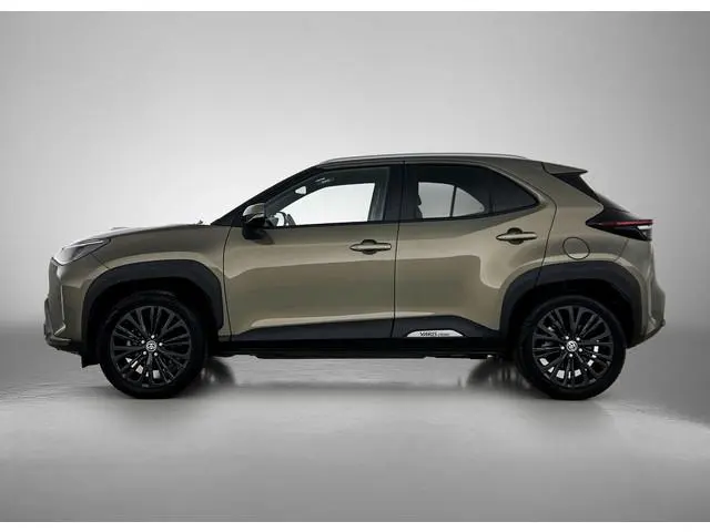Toyota Yaris Cross 1.5 Hybrid Adventure | Camera | Trekhaak | Stoelverwarming | Navigatie