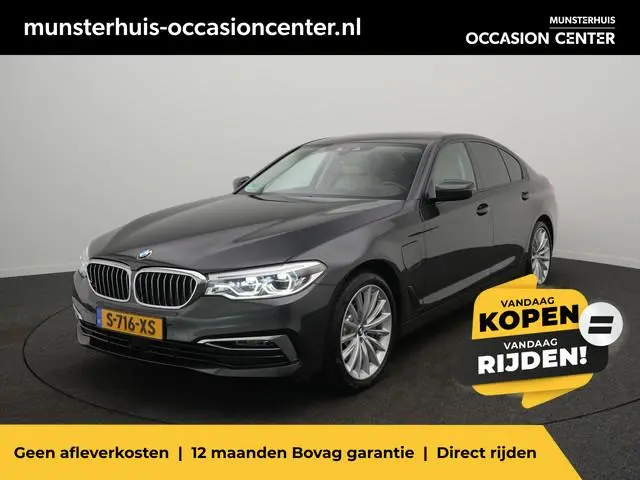 BMW 5-serie 530e iPerformance High Executive - RIJKLAARPRIJS - Plug-in Hybride - Achteruitrijcamera...