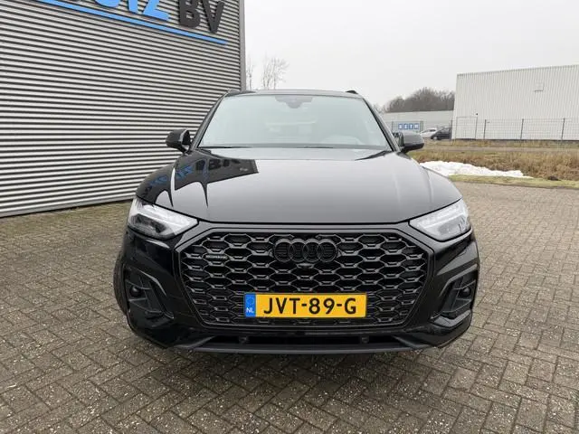 Audi Q5 Sportback 40 TFSI 204 PK S-Line Luchtvering Lederen interieur Trekhaak ACC Matrix Led Keyles...