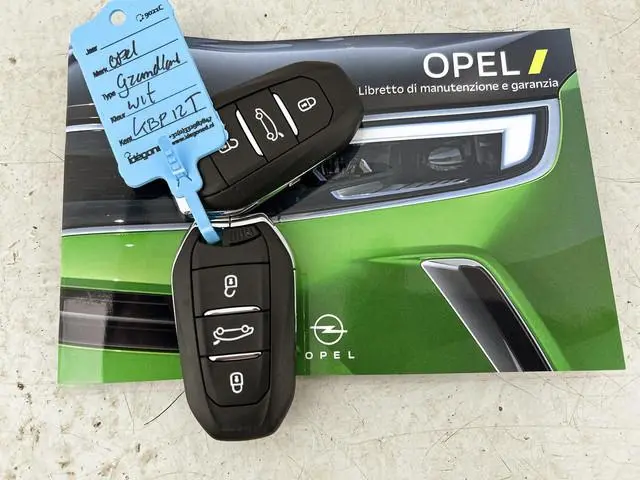 Opel Grandland