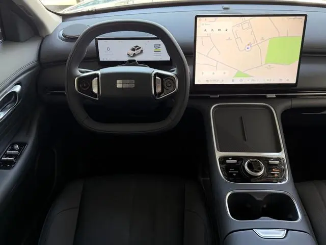 Geely Starray EM-i