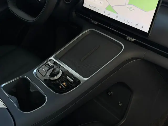 Geely Starray EM-i