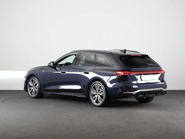 Audi A5 Avant 2.0 TFSI S edition 150pk | Matrix Led verlichting | Rondzicht camera | Keyless entry |...