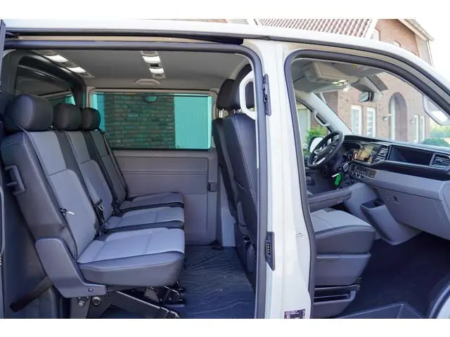 Volkswagen Transporter 2.0 TDI 204PK DSG L2H1 DUB/CAB LED LEDER NAVI Volkswagen Transporter 2.0 TDI...
