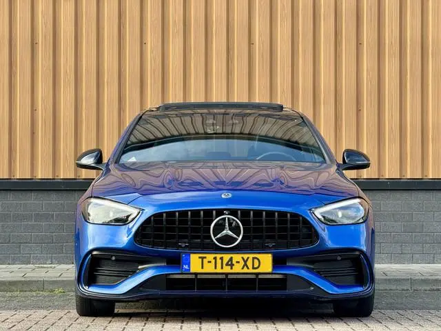 Mercedes-Benz C-klasse 300 4MATIC AMG Line | Panoramadak | Burmester | 360° Camera | Digital Light |...