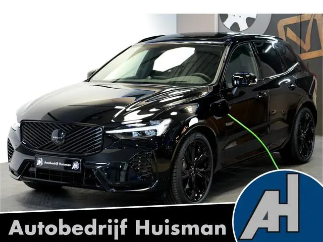 Volvo XC60 2.0 T8 AWD 299kW/407pk Aut8 MJ2027, NIEUW €82.945! Plug-in Ultra Black Exec. LUCHTVERING...