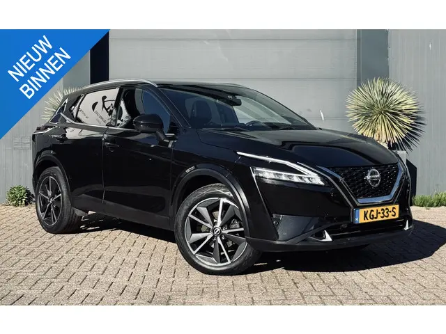 Nissan Qashqai 1.3 MHEV Xtronic Business Design