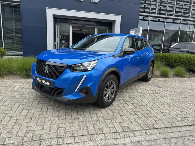 Peugeot 2008 1.2 PureTech Active Pack l Camera l Navi