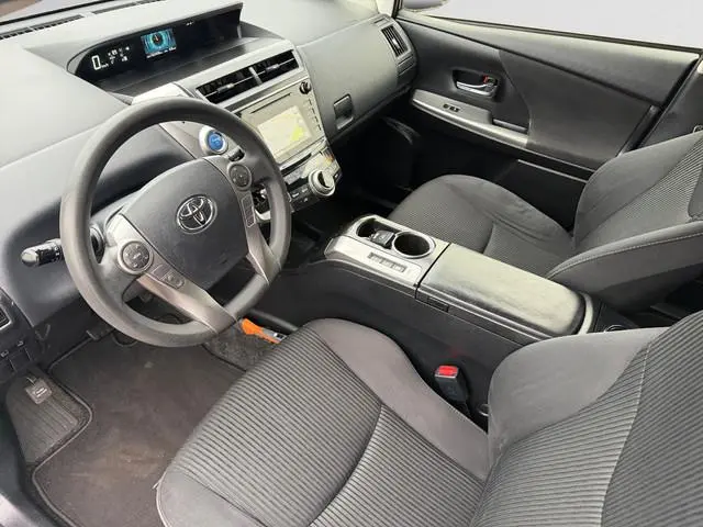 Toyota Prius + 1.8 Active 7 Pers Aut- Trekhaak, Camera, Navigatie, Lane Assist, Led