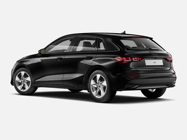 Audi A3 Sportback 40 TFSI e Advanced edition 204 PK · Optiekpakket zwart plus · Assistent rijden en...