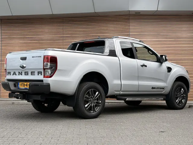 Ford Ranger 2.0 EcoBlue Wildtrak Supercab Winterpakket / Leder / Trekhaak / LED / Adapt. Cruise