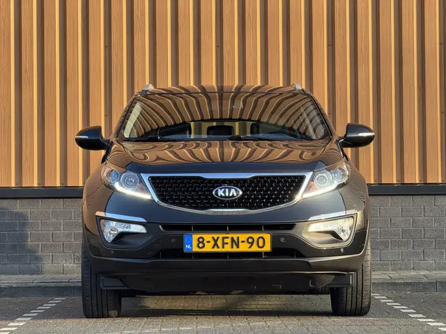 Kia Sportage 1.6 GDI ComfortLine | Stoelverwarming | Achterbankverwarming | Afneembare Trekhaak | Ca...