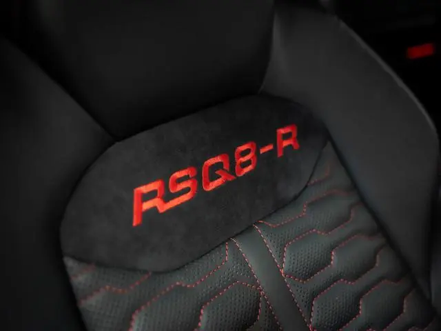 Audi RSQ8
