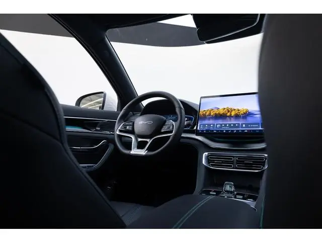 BYD SEAL U