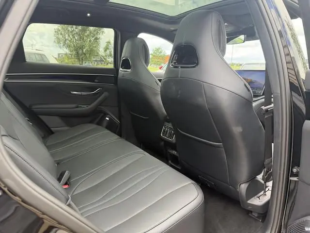 BYD SEAL U