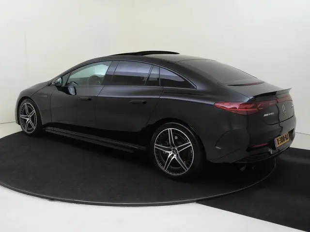 Mercedes-Benz EQE AMG 53 4MATIC+ 90 kWh / Panoramadak/ Night/ Digital Light/ Memory