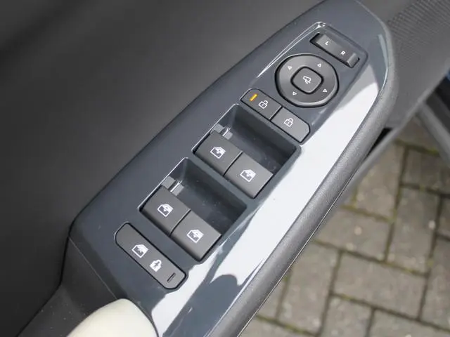 Kia EV5