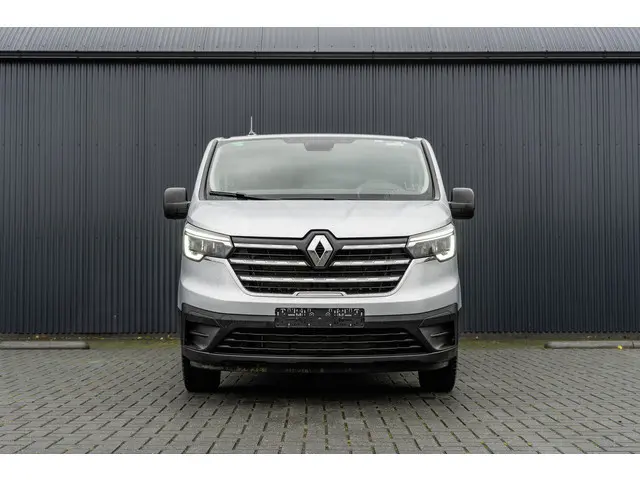 Renault Trafic dCi 150PK | L2H1 | 9-Zits | LED | Navigatie | Cruise | Airco | PDC | Euro 6