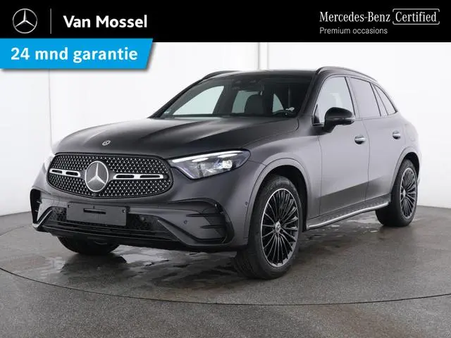 Mercedes-Benz GLC-klasse 300e 4MATIC AMG Line / Premium Plus/ AIRMATIC/ Night/ Achterasbesturing/ Ri...