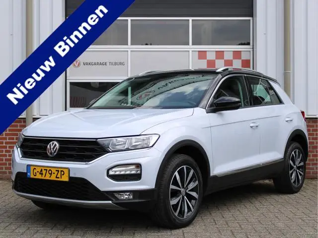 Volkswagen T-Roc 1.5 TSI 150PK Style Business Automaat 1e Eig./NAVI/ACC/Camera/PDC/LED/17'LM/DAB+/Ap...